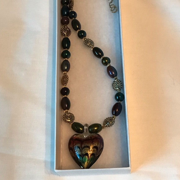 Multi colored heart shape necklace. - Picture 3 of 4